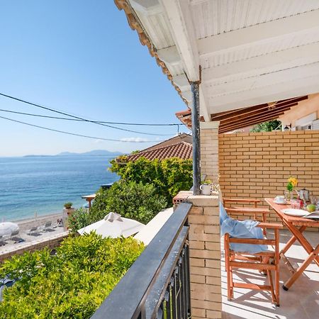 Kaminaki Beachfront Apartments ニサキオン エクステリア 写真