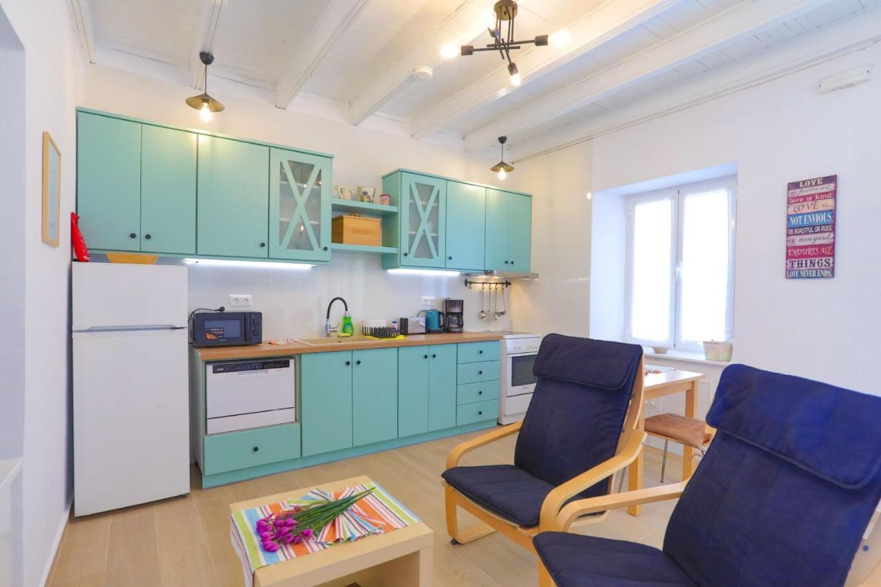 Kaminaki Beachfront Apartments ニサキオン エクステリア 写真