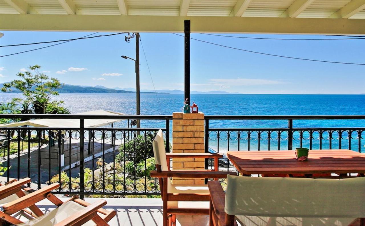 Kaminaki Beachfront Apartments ニサキオン エクステリア 写真